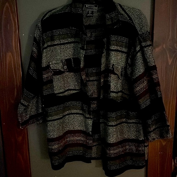 Flannel top - Picture 1 of 2